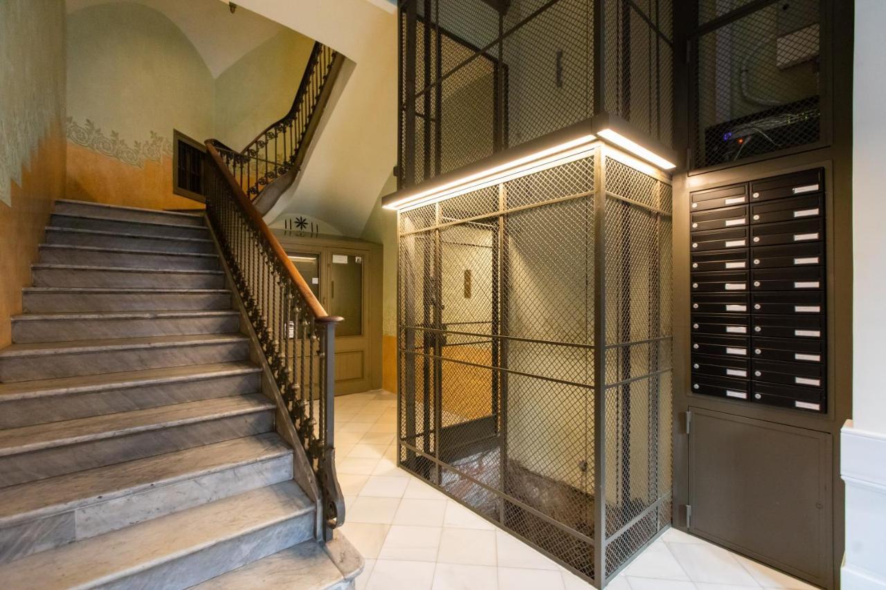 Piso para Grandes Grupos Barcelona Exterior foto