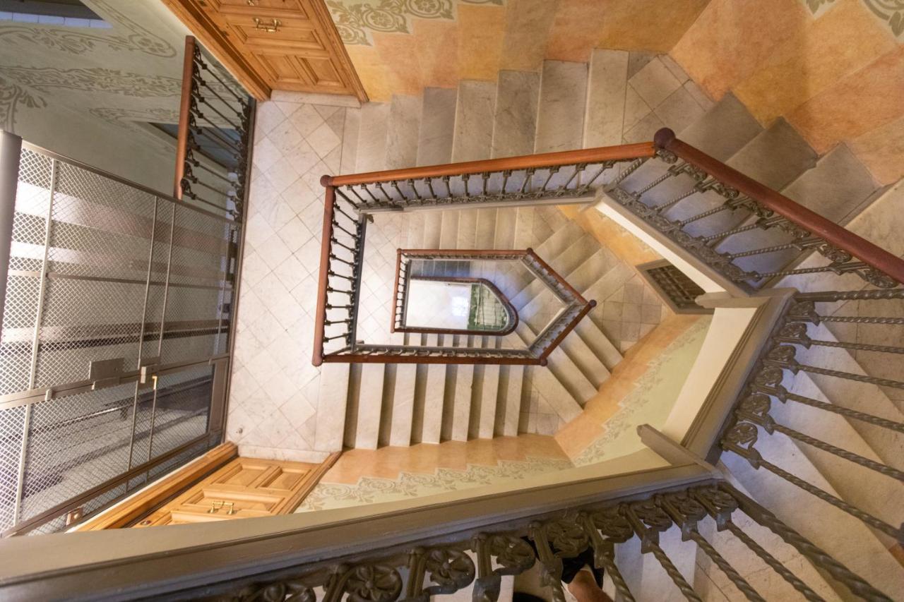 Piso para Grandes Grupos Barcelona Exterior foto