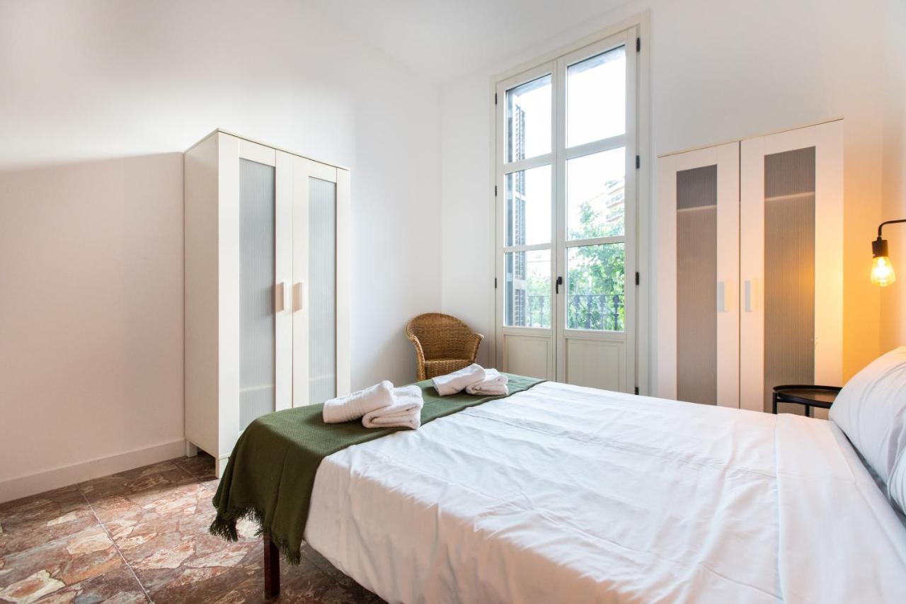 Piso para Grandes Grupos Barcelona Exterior foto