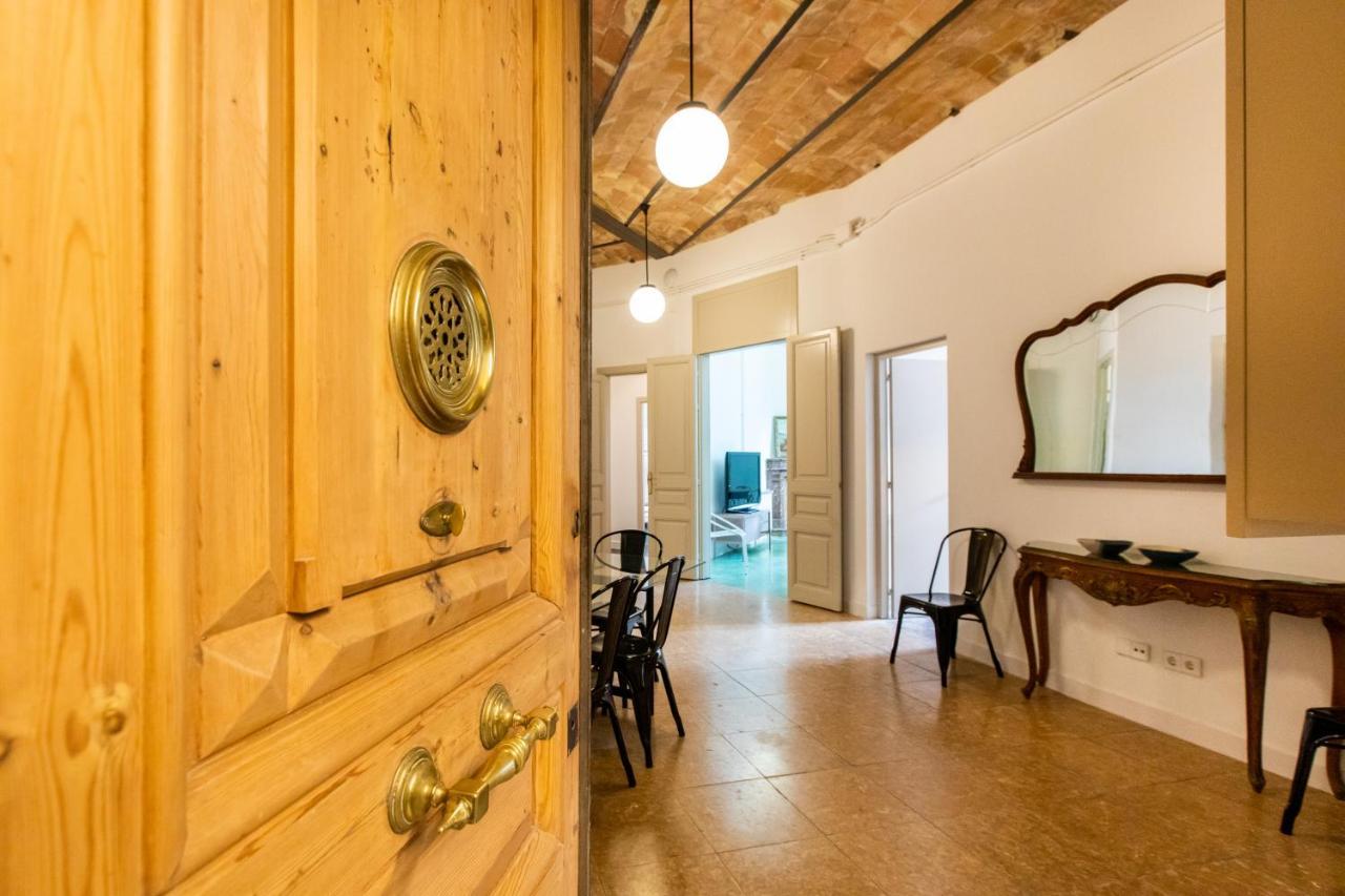 Piso para Grandes Grupos Barcelona Exterior foto